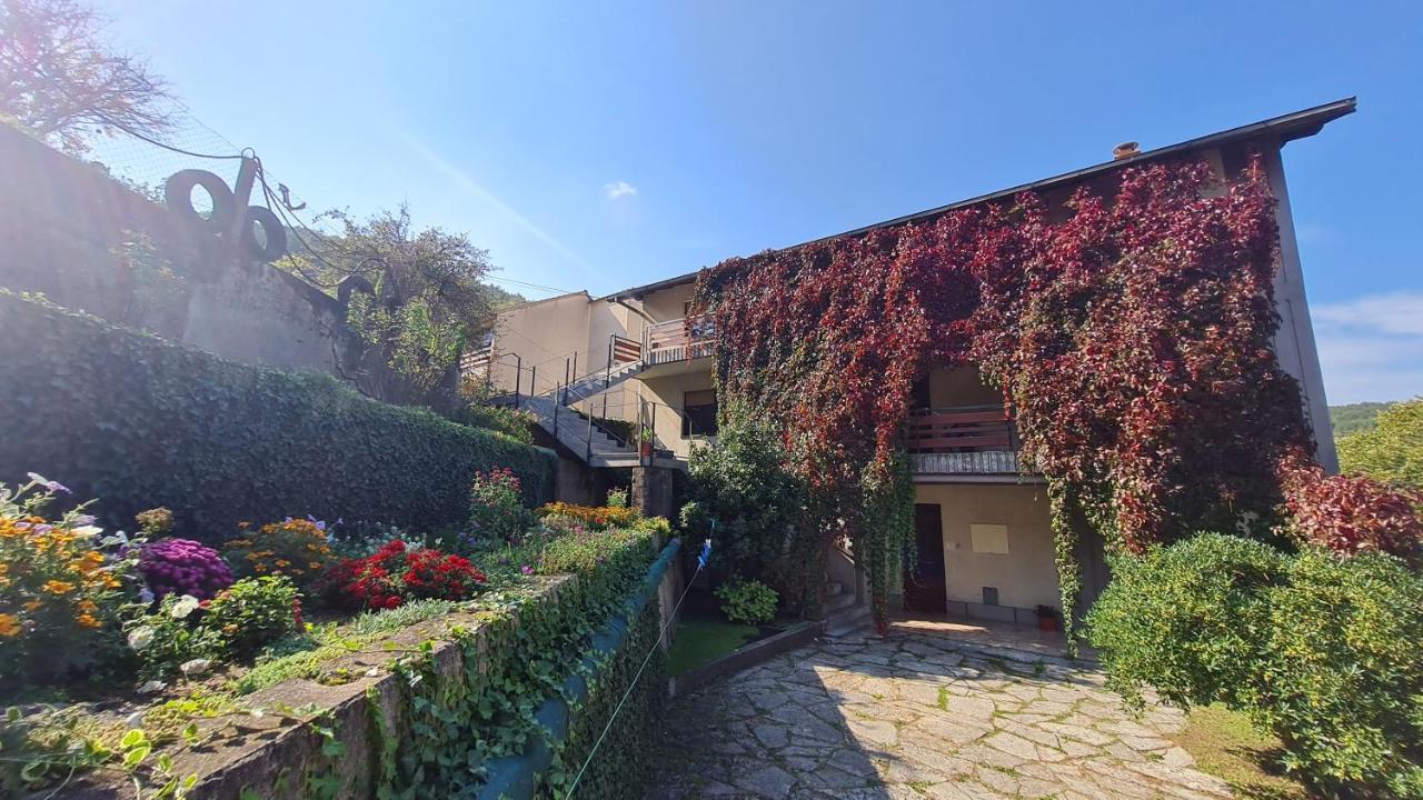 Rooms Nada Zunic Knin Exterior foto