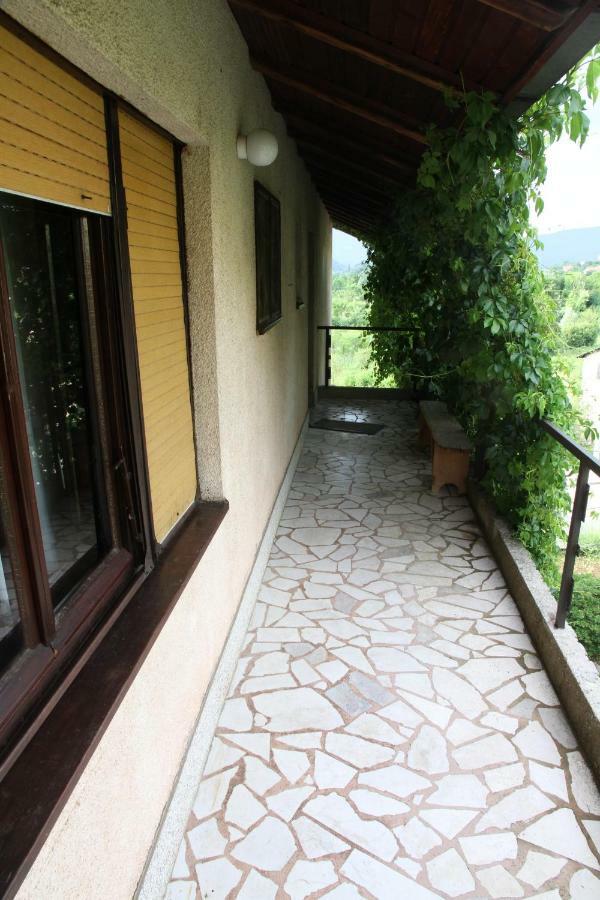 Rooms Nada Zunic Knin Exterior foto